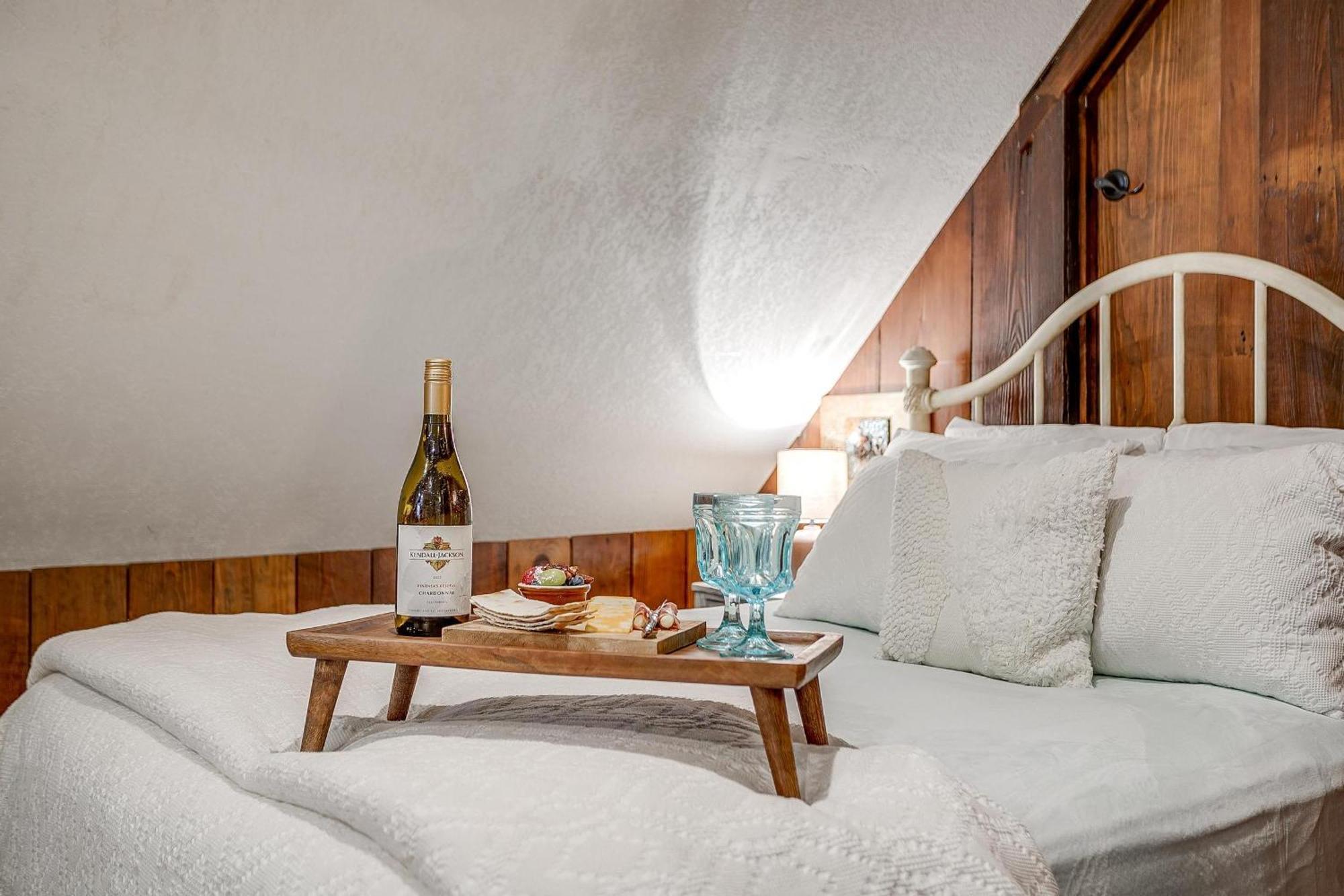 The Gallery House Boutique Hotel Stephenville Εξωτερικό φωτογραφία